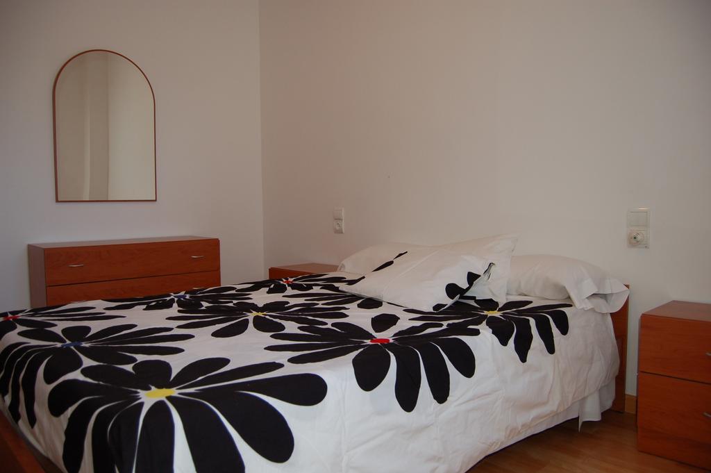 Apartamentos Santa Barbara II Habitación foto