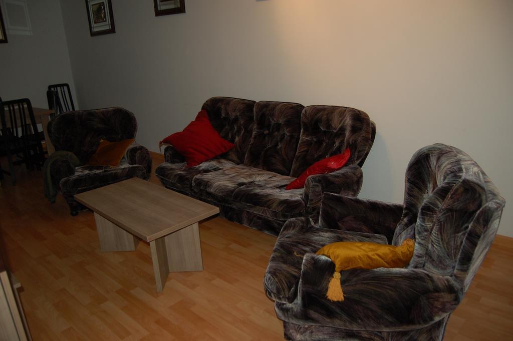 Apartamentos Santa Barbara II Habitación foto